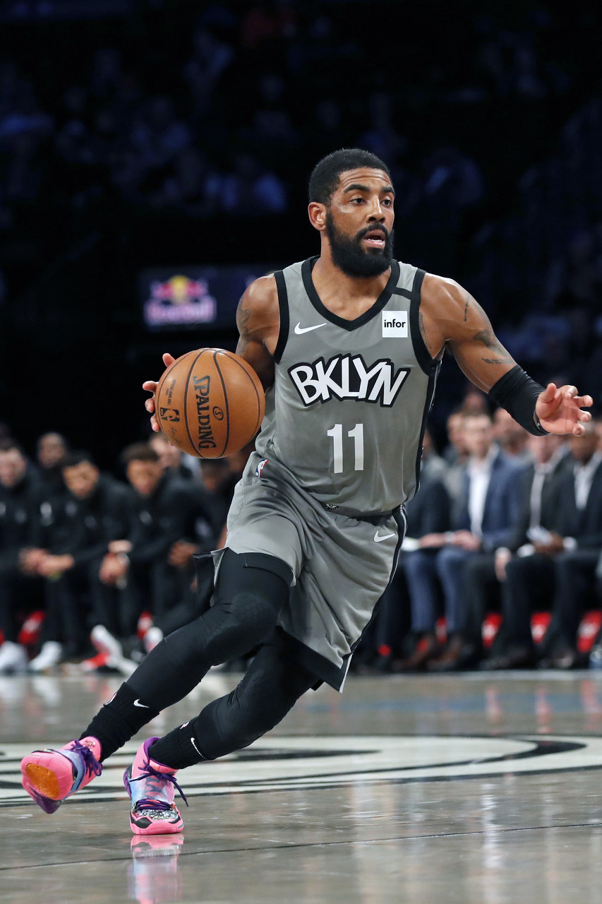 师妹写春联 师妹写春联